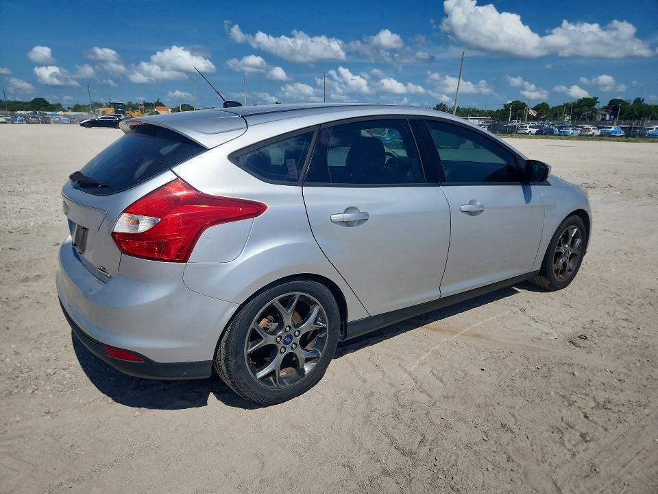 2014 Ford Focus მანქანა იყიდება აუქციონზე, vin: 1FADP3K25EL251895, აუქციონის ნომერი: 64888096