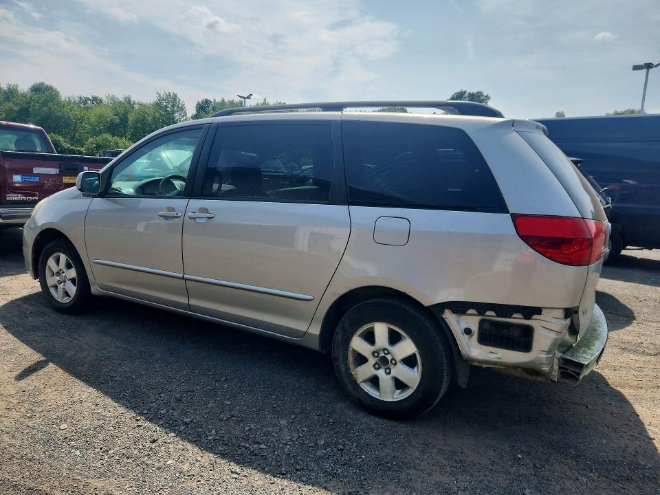 64736816 :رقم المزاد ، 5TDZA22C64S093939 vin ، 2004 Toyota Sienna مزاد بيع