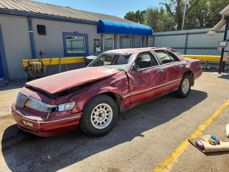 67503106 :رقم المزاد ، 2MELM75W0VX681582 vin ، 1997 Mercury Grand Marquis مزاد بيع