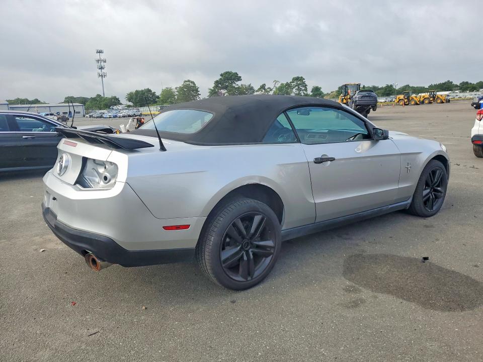 63710676 :رقم المزاد ، 1ZVBP8EN8A5179591 vin ، 2010 Ford Mustang مزاد بيع