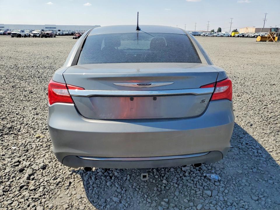 Продажа на аукционе авто 2011 Chrysler 200, vin: 1C3BC8FG8BN596956, номер лота: 65566556