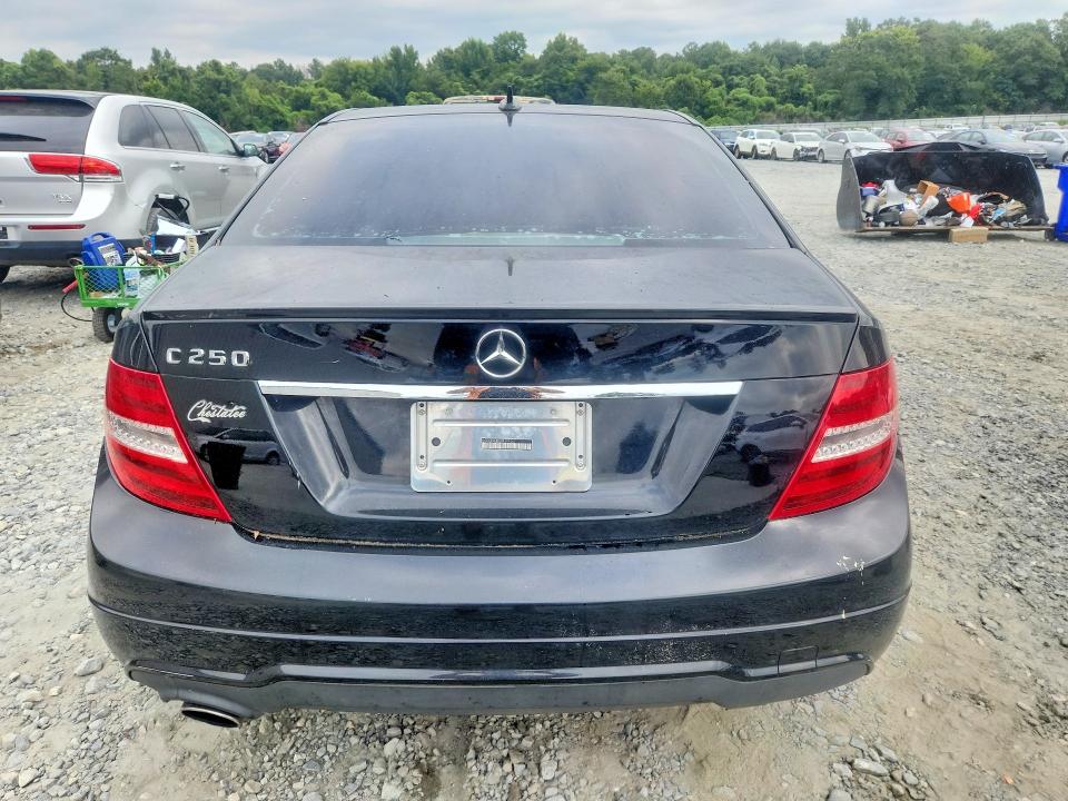 66821866 :رقم المزاد ، WDDGF4HB8CR191067 vin ، 2012 Mercedes-benz C مزاد بيع