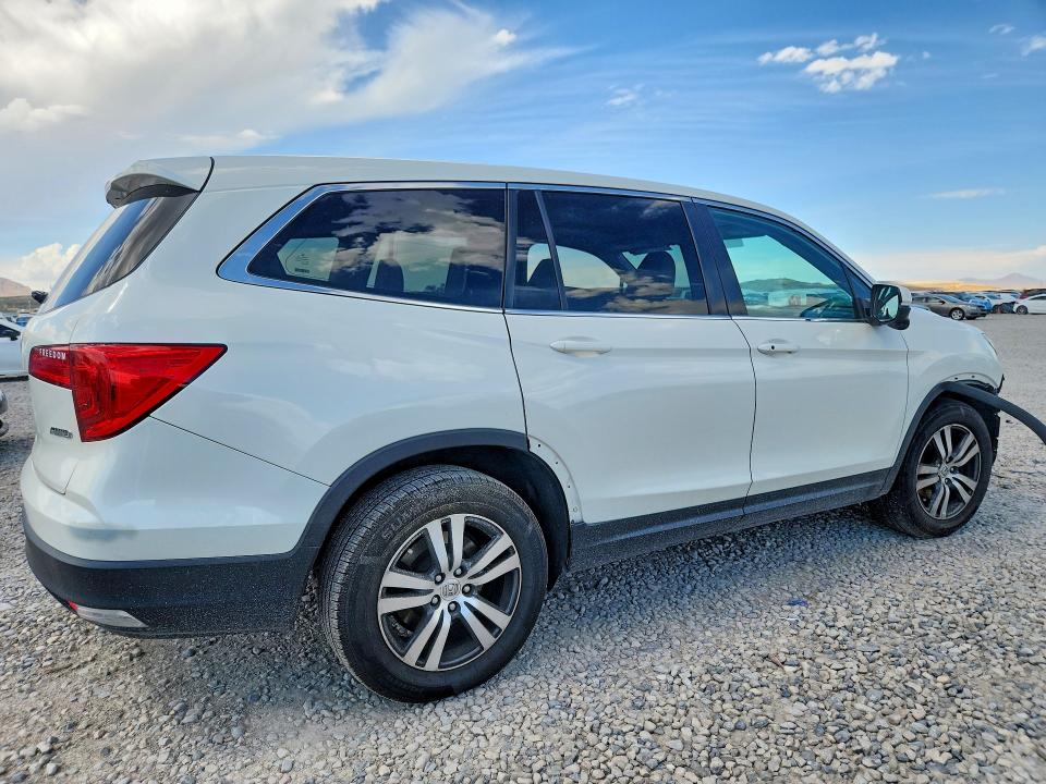 Продаж на аукціоні авто 2017 Honda Pilot, vin: 5FNYF6H55HB015031, номер лоту: 66371986