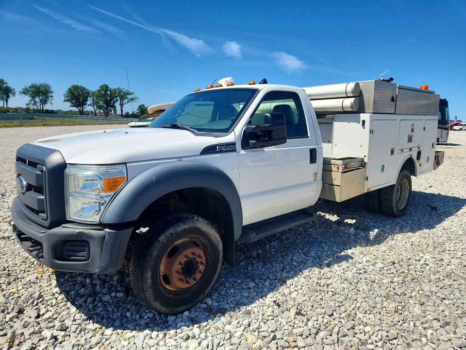 2013 Ford F450 მანქანა იყიდება აუქციონზე, vin: 1FDUF4GY2DEB10927, აუქციონის ნომერი: 67423405