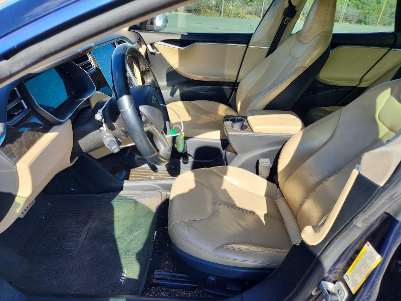 2014 Tesla Model S მანქანა იყიდება აუქციონზე, vin: 5YJSA1H11EFP48094, აუქციონის ნომერი: 67046396