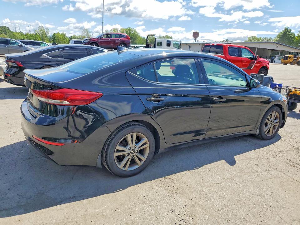 2018 Hyundai Elantra Se 4d Sedan მანქანა იყიდება აუქციონზე, vin: 5NPD84LF9JH364410, აუქციონის ნომერი: 66046666