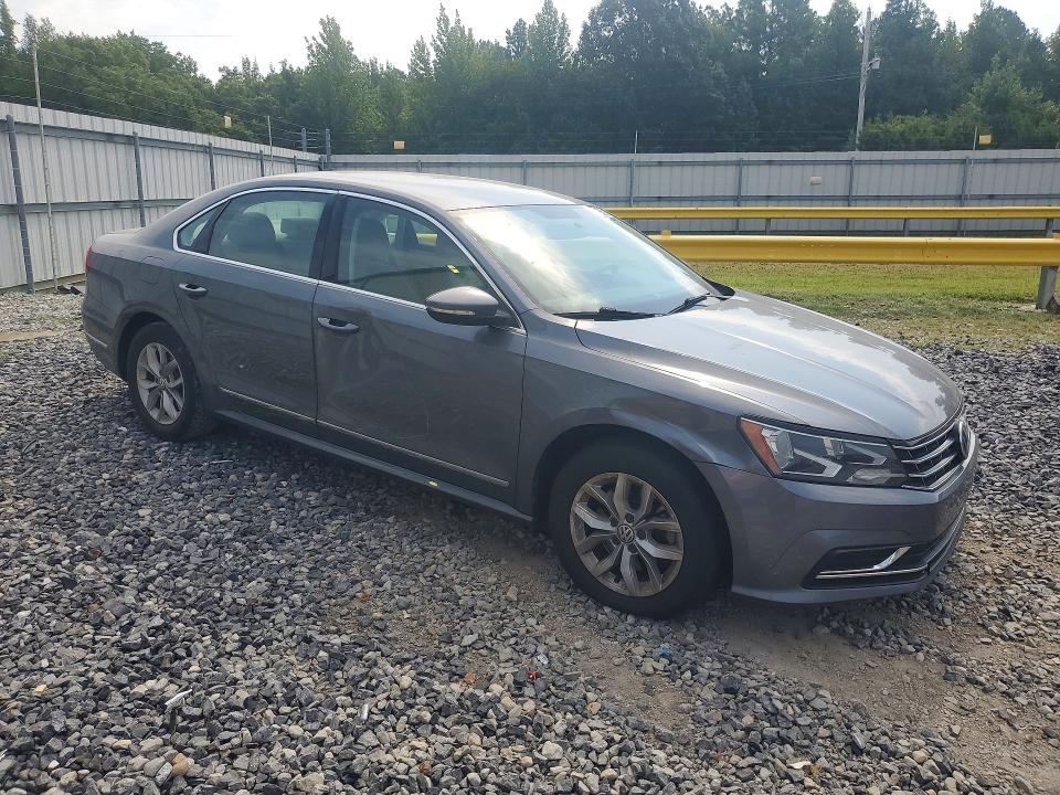 Aukcja sprzedaży 2017 Volkswagen Passat, vin: 1VWAT7A35HC024492, numer aukcji: 64126016