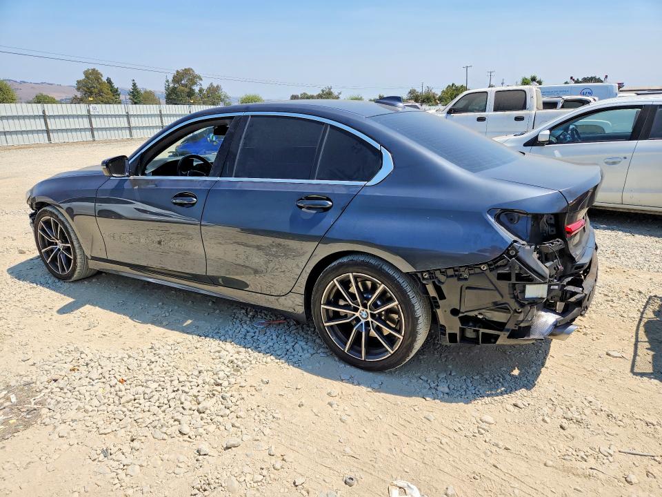 64153256 :رقم المزاد ، WBA5R1C07LFH45245 vin ، 2020 Bmw 330i مزاد بيع