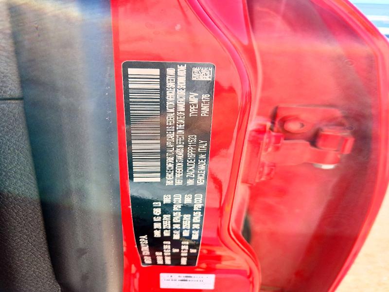 65798746 :رقم المزاد ، ZACNJDE16PPP11523 vin ، 2023 Jeep Renegade مزاد بيع