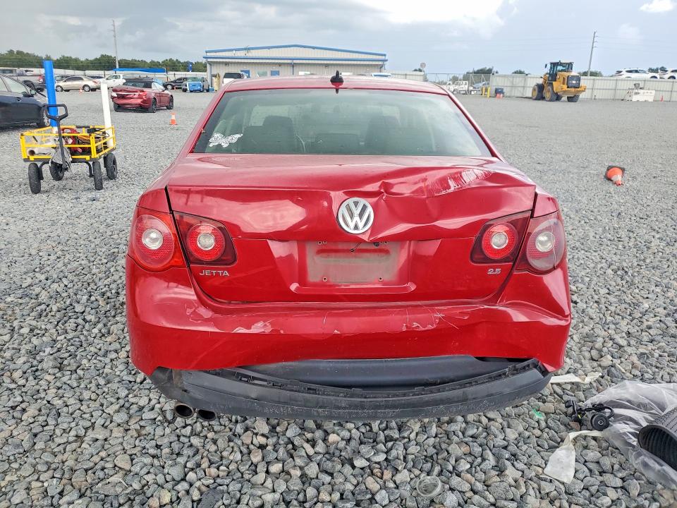 63284416 :رقم المزاد ، 3VWRX7AJ9AM041600 vin ، 2010 Volkswagen Jetta مزاد بيع