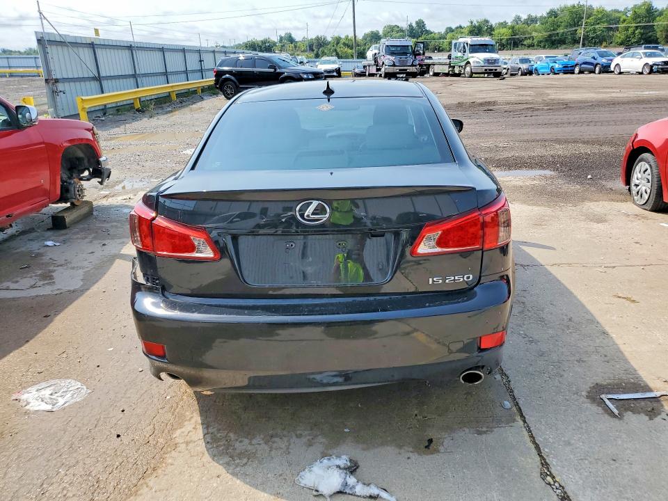 64308406 :رقم المزاد ، JTHBF5C26D5191237 vin ، 2013 Lexus Is مزاد بيع