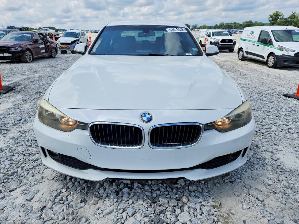2015 Bmw 320 მანქანა იყიდება აუქციონზე, vin: WBA3B1C57FK137905, აუქციონის ნომერი: 63615536