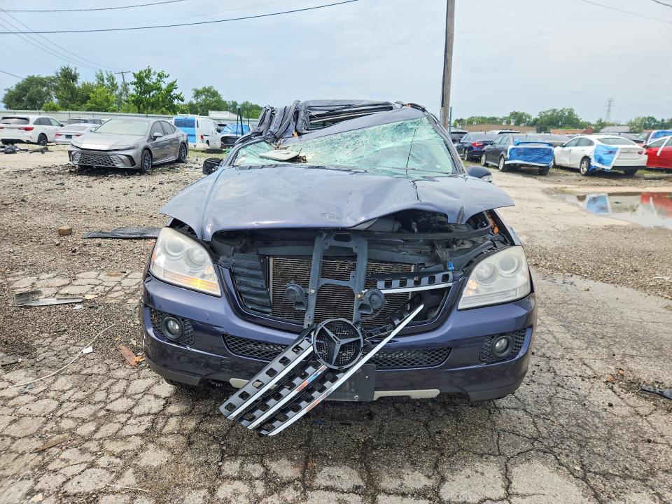 2007 Mercedes-benz Ml მანქანა იყიდება აუქციონზე, vin: 4JGBB86E67A197034, აუქციონის ნომერი: 64808966