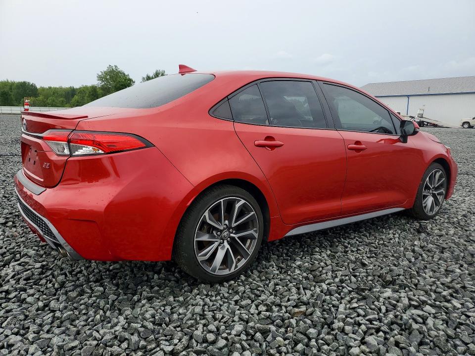64462386 :رقم المزاد ، 5YFS4MCE7MP076130 vin ، 2021 Toyota Corolla مزاد بيع
