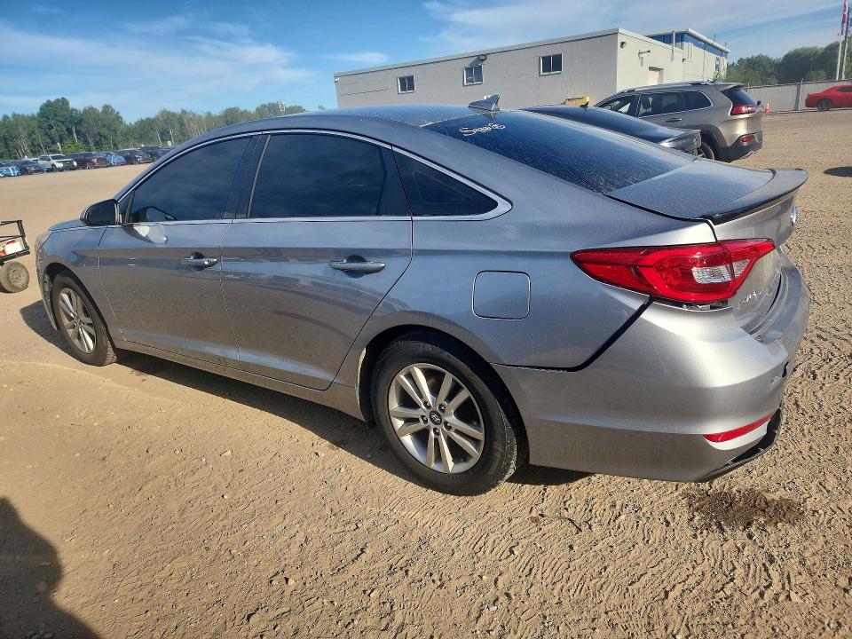 64788926 :رقم المزاد ، 5NPE24AF7FH005895 vin ، 2015 Hyundai Sonata مزاد بيع