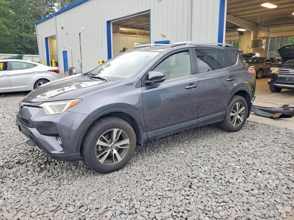 Продажа на аукционе авто 2018 Toyota Rav4, vin: JTMWFREV2JJ186203, номер лота: 65031626