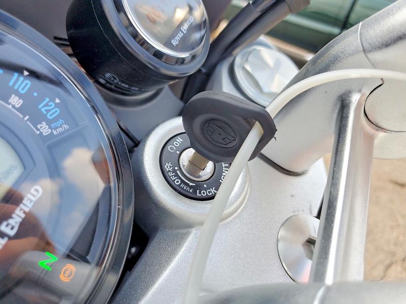2024 Royal Enfield Motors Super Meteor 650 მანქანა იყიდება აუქციონზე, vin: ME3HJN479RK701800, აუქციონის ნომერი: 64607666