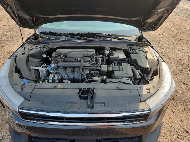 65151236 :رقم المزاد ، 3KPFU4DE8SE038324 vin ، 2025 Kia K4 مزاد بيع