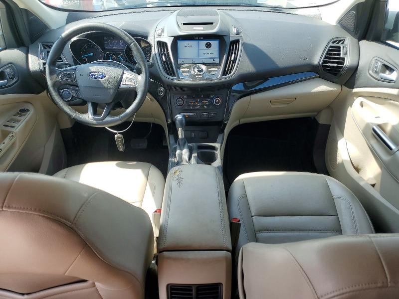 63890136 :رقم المزاد ، 1FMCU0JD1HUD27879 vin ، 2017 Ford Escape مزاد بيع