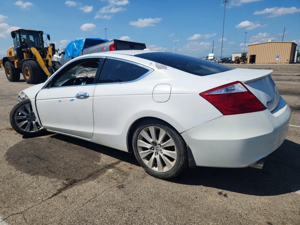 64207286 :رقم المزاد ، 1HGCS2B89AA007631 vin ، 2010 Honda Accord مزاد بيع