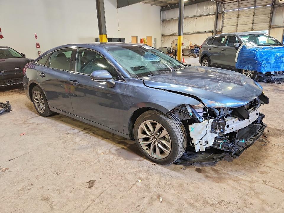 2022 Toyota Avalon მანქანა იყიდება აუქციონზე, vin: 4T1AZ1FB8NU071984, აუქციონის ნომერი: 63114476