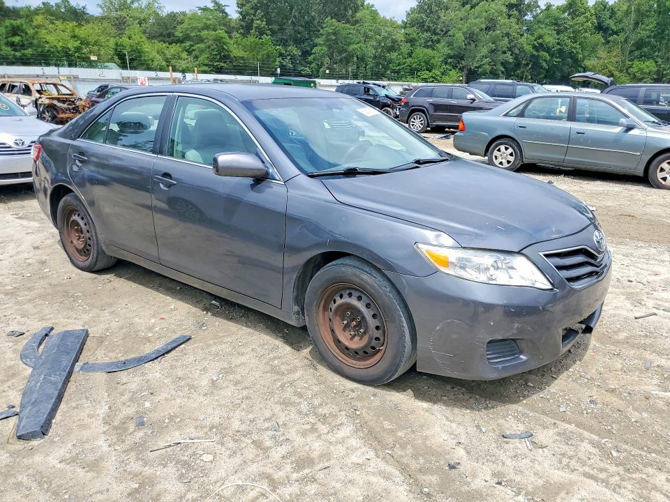 63667556 :رقم المزاد ، 4T1BF3EKXAU567132 vin ، 2010 Toyota Camry مزاد بيع