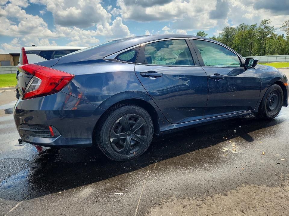 64246436 :رقم المزاد ، 19XFC2F56HE032468 vin ، 2017 Honda Civic مزاد بيع
