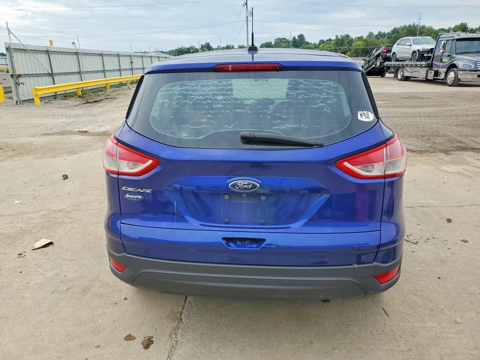 65813636 :رقم المزاد ، 1FMCU0F75GUB65868 vin ، 2016 Ford Escape مزاد بيع