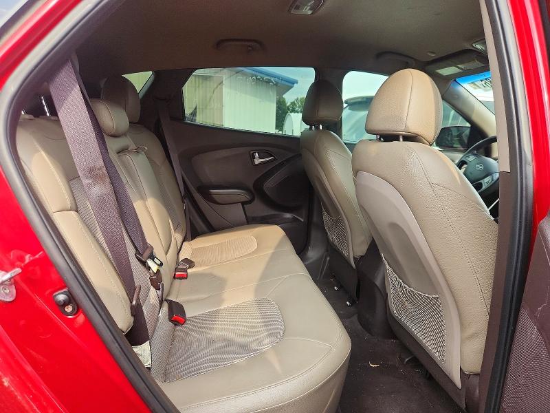 66972186 :رقم المزاد ، KM8JT3AF8FU085182 vin ، 2015 Hyundai Tucson مزاد بيع