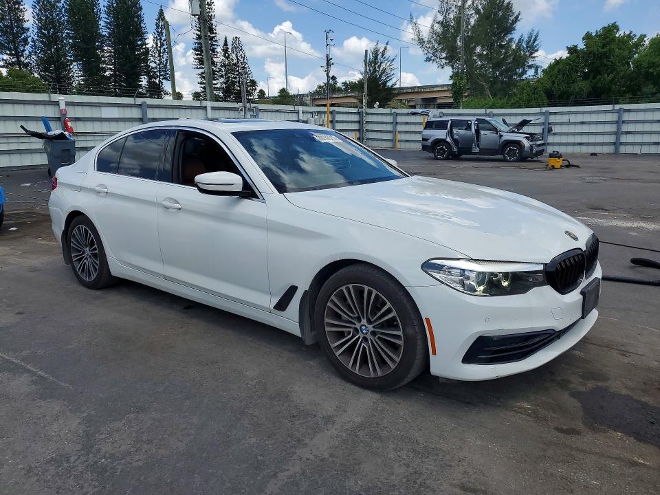 2019 Bmw 540 მანქანა იყიდება აუქციონზე, vin: WBAJE5C59KWW11734, აუქციონის ნომერი: 66266516