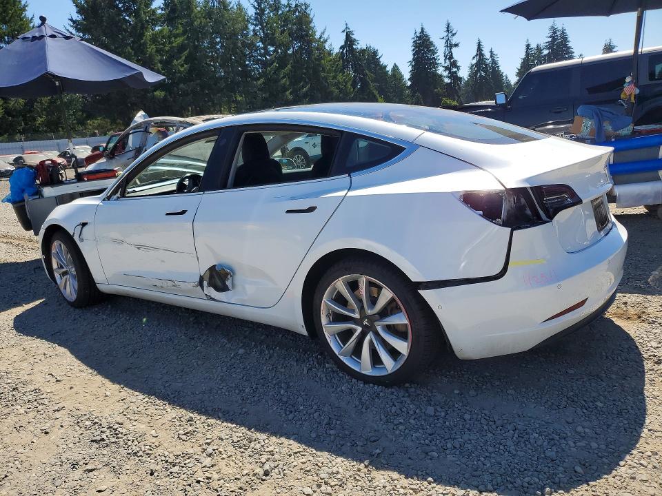 2018 Tesla Model 3 მანქანა იყიდება აუქციონზე, vin: 5YJ3E1EB8JF092458, აუქციონის ნომერი: 61643426