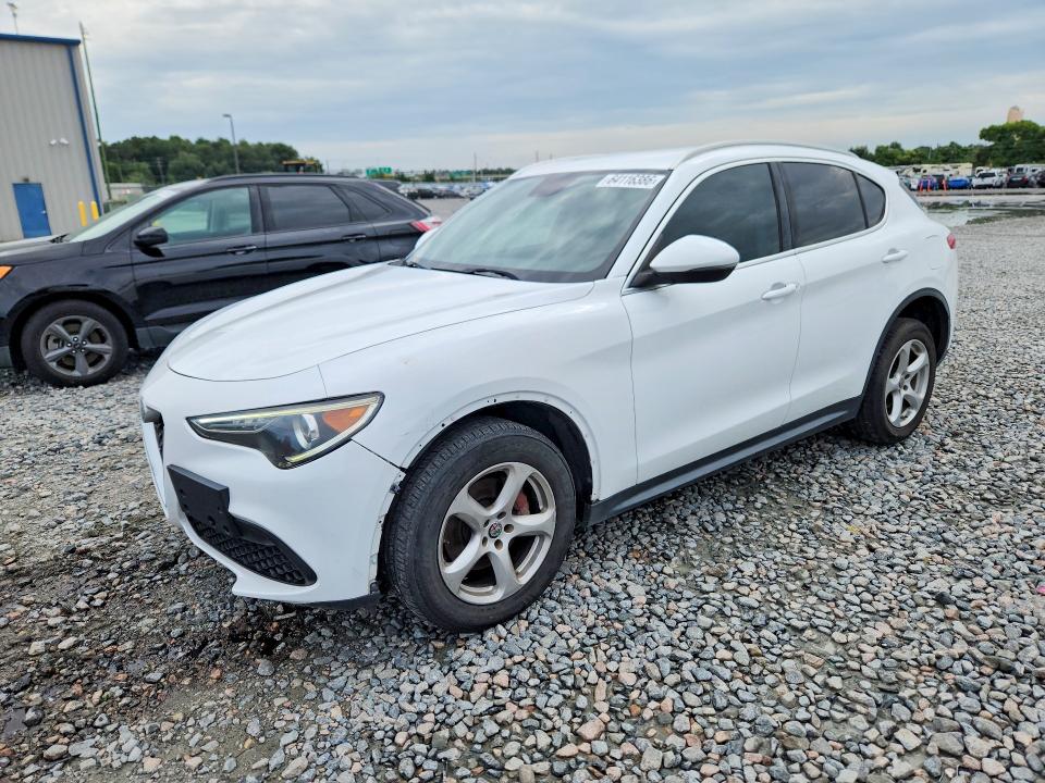 Продаж на аукціоні авто 2018 Alfa Romeo Stelvio, vin: ZASFAKAN1J7B81381, номер лоту: 64116386