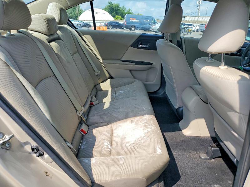 Продажа на аукционе авто 2015 Honda Accord, vin: 1HGCR2F30FA076015, номер лота: 64132076