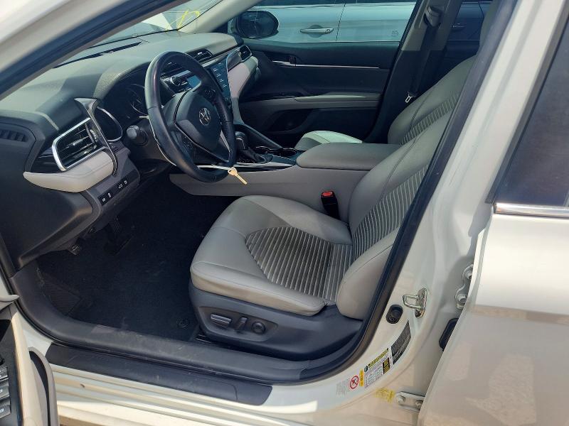 2018 Toyota Camry მანქანა იყიდება აუქციონზე, vin: 4T1B11HK9JU111766, აუქციონის ნომერი: 61715696