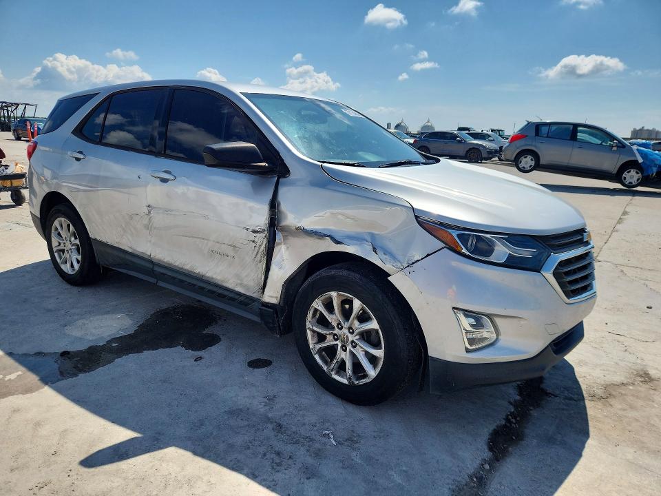 67124866 :رقم المزاد ، 2GNAXHEV9J6329895 vin ، 2018 Chevrolet Equinox مزاد بيع
