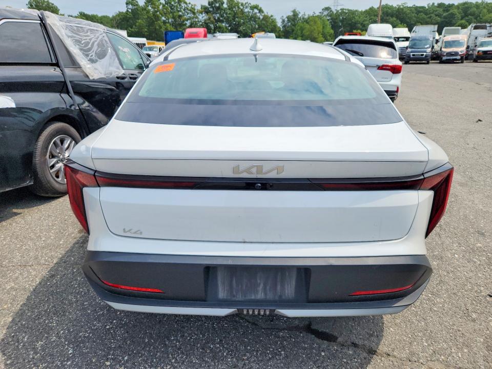 64180966 :رقم المزاد ، 3KPFT4DE7SE121634 vin ، 2025 Kia K4 مزاد بيع