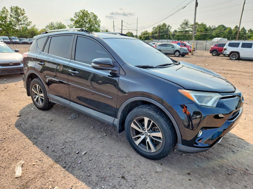 Продажа на аукционе авто 2016 Toyota Rav4, vin: 2T3RFREV4GW537068, номер лота: 64311336