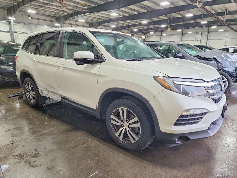 Продаж на аукціоні авто 2018 Honda Pilot, vin: 5FNYF6H56JB001726, номер лоту: 63580416