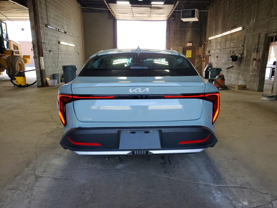 2026 Kia K4 მანქანა იყიდება აუქციონზე, vin: 3KPFU4DE3TE379812, აუქციონის ნომერი: 66567896