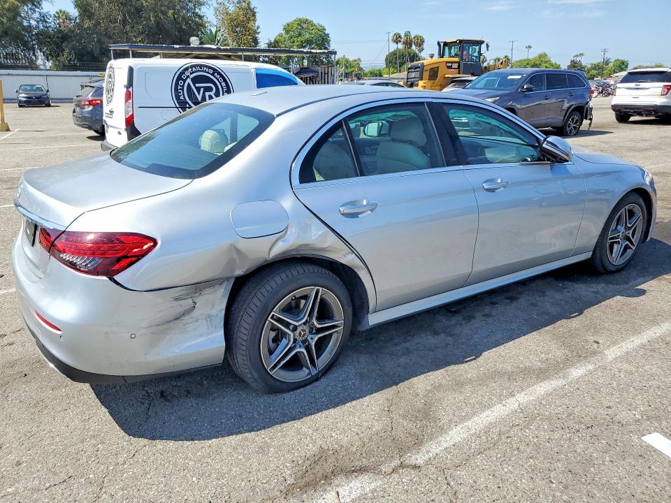 Продажа на аукционе авто 2023 Mercedes-benz E, vin: W1KZF8DB9PB106421, номер лота: 63211506