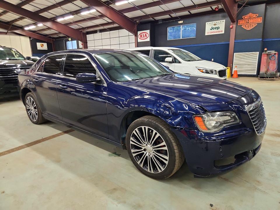 Продажа на аукционе авто 2014 Chrysler 300, vin: 2C3CCAGG8EH120360, номер лота: 66927776