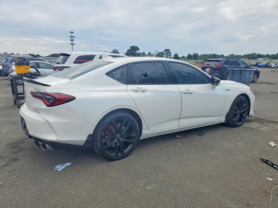 65907356 :رقم المزاد ، 19UUB7F09RA000311 vin ، 2024 Acura Tlx مزاد بيع