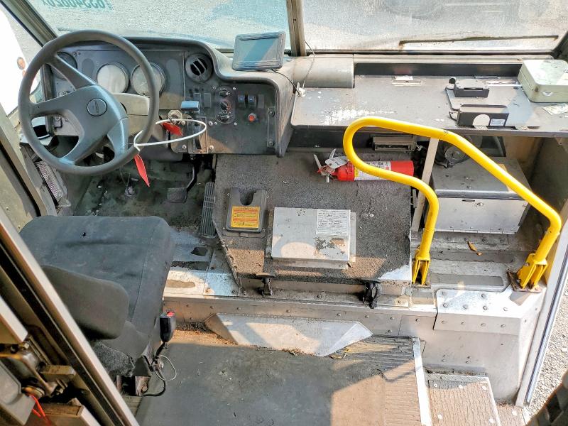 2007 Freightliner Chassis მანქანა იყიდება აუქციონზე, vin: 4UZAANBW07CY45077, აუქციონის ნომერი: 63346826