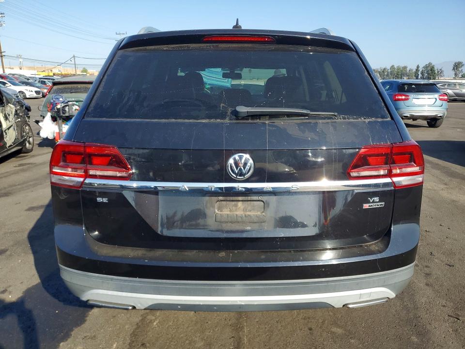 66824726 :رقم المزاد ، 1V2KR2CA3JC505740 vin ، 2018 Volkswagen Atlas مزاد بيع