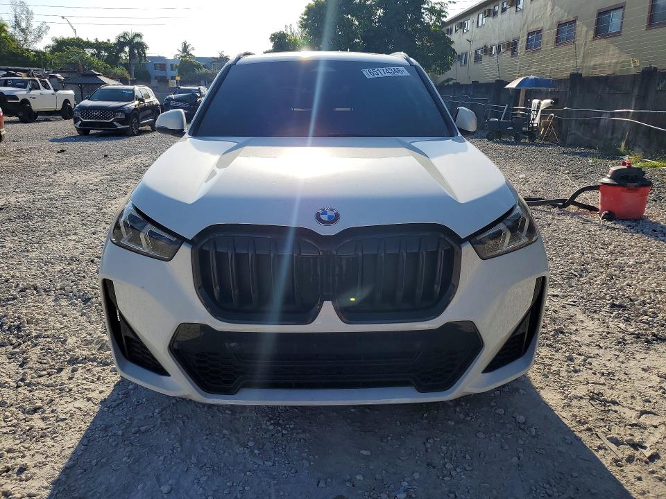 65174346 :رقم المزاد ، WBX73EF07R5Y41097 vin ، 2024 Bmw X1 مزاد بيع