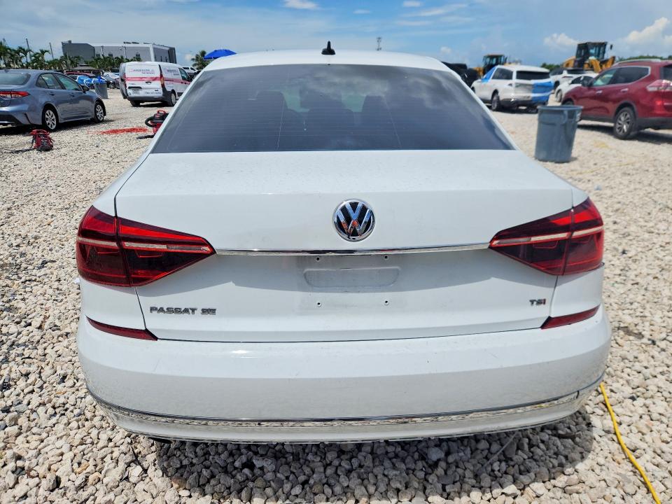 66551876 :رقم المزاد ، 1VWBA7A35JC021219 vin ، 2018 Volkswagen Passat مزاد بيع