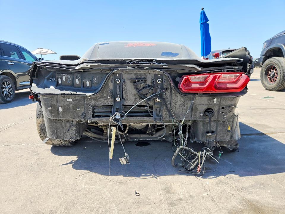 64455886 :رقم المزاد ، 1G1YE2D75E5134478 vin ، 2014 Chevrolet Corvette مزاد بيع