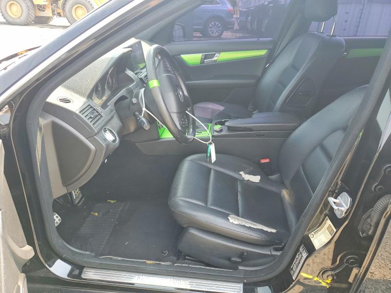 64607396 :رقم المزاد ، WDDGF8BB2BR155437 vin ، 2011 Mercedes-benz C مزاد بيع