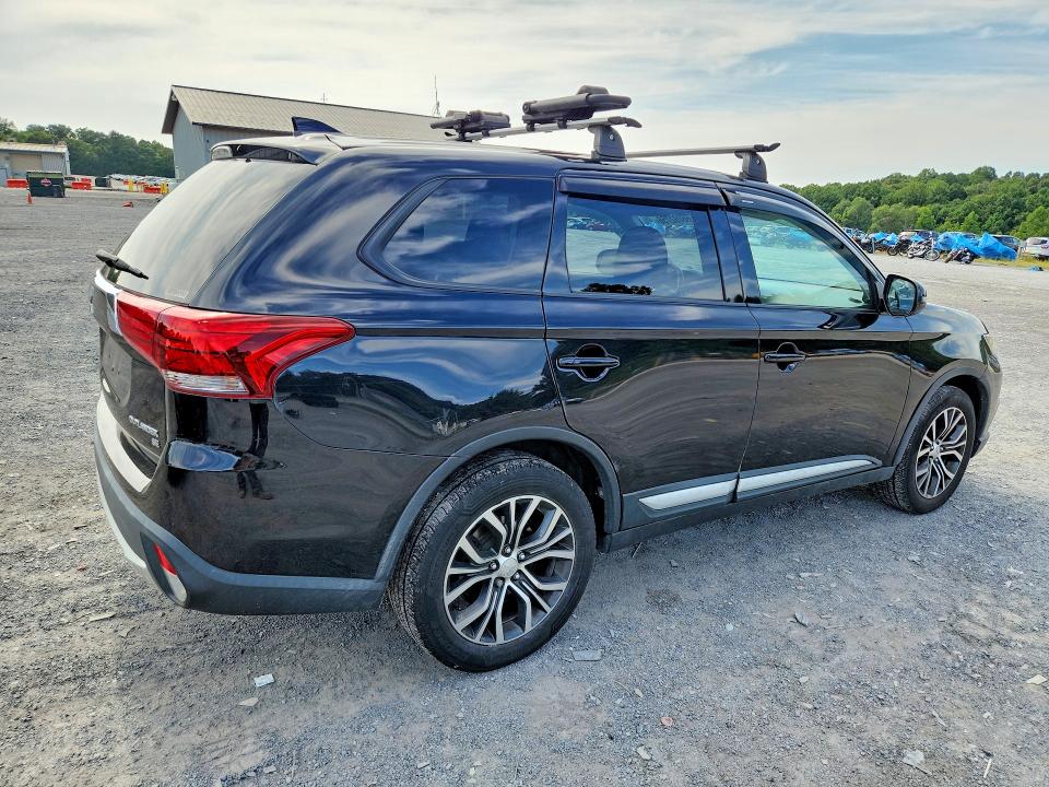 Продажа на аукционе авто 2018 Mitsubishi Outlander, vin: JA4AZ3A3XJJ002722, номер лота: 66092756
