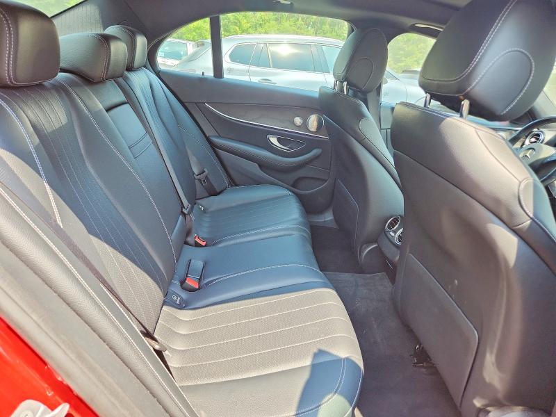 63915426 :رقم المزاد ، WDDZF4KBXHA122355 vin ، 2017 Mercedes-benz E مزاد بيع